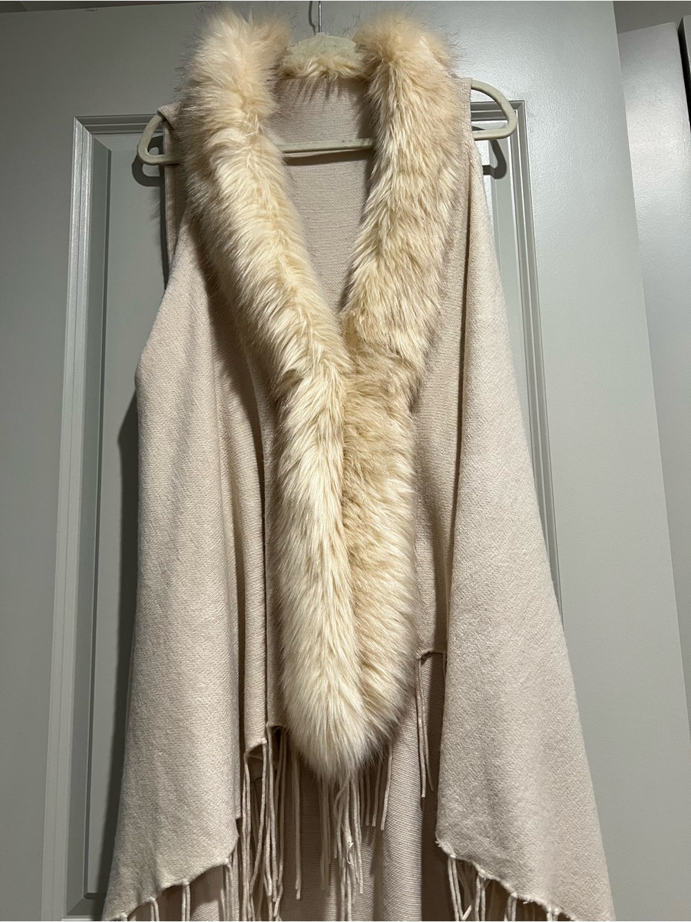 Cream Faux Fur Trimmed Wrap Shawl Vest
